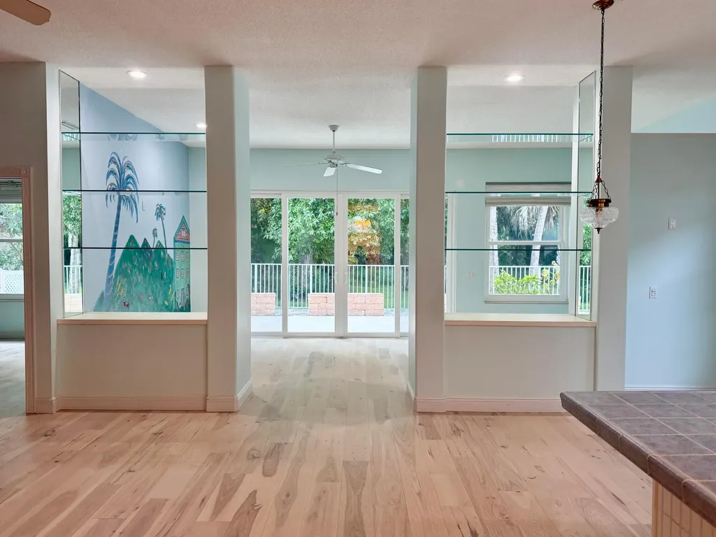 198 Hampton Circle Jupiter FL 33458