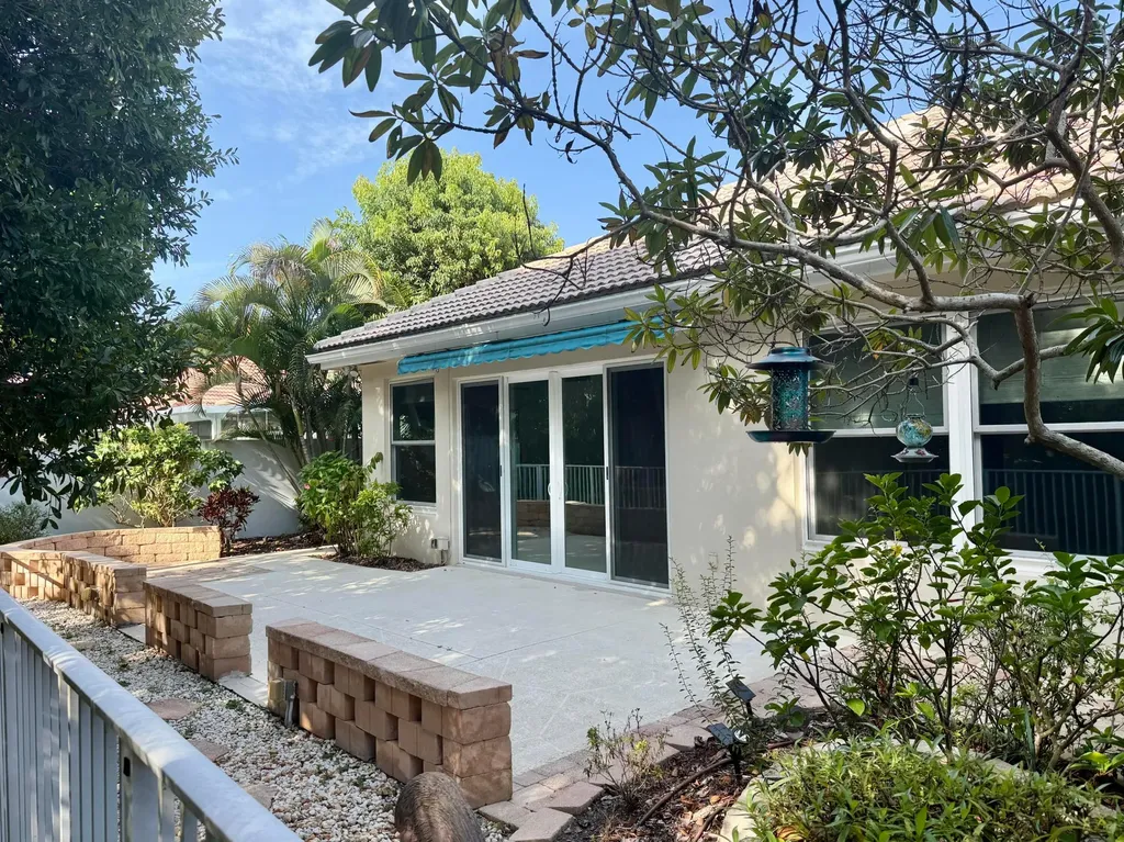 198 Hampton Circle Jupiter FL 33458