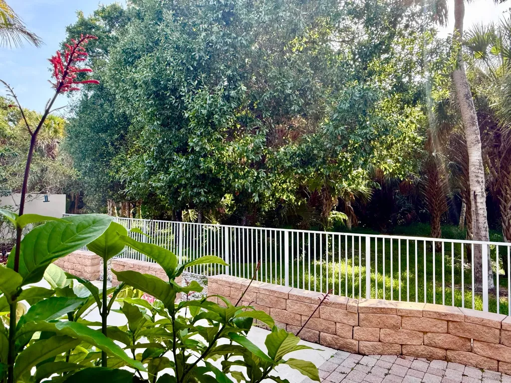 198 Hampton Circle Jupiter FL 33458