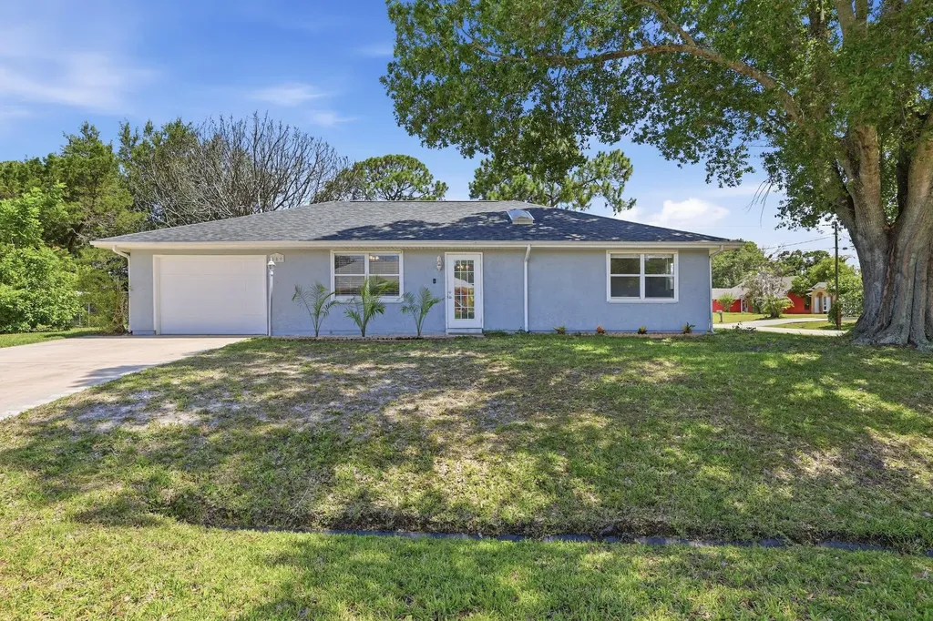 580 SW Duval Avenue Port St Lucie FL 34983