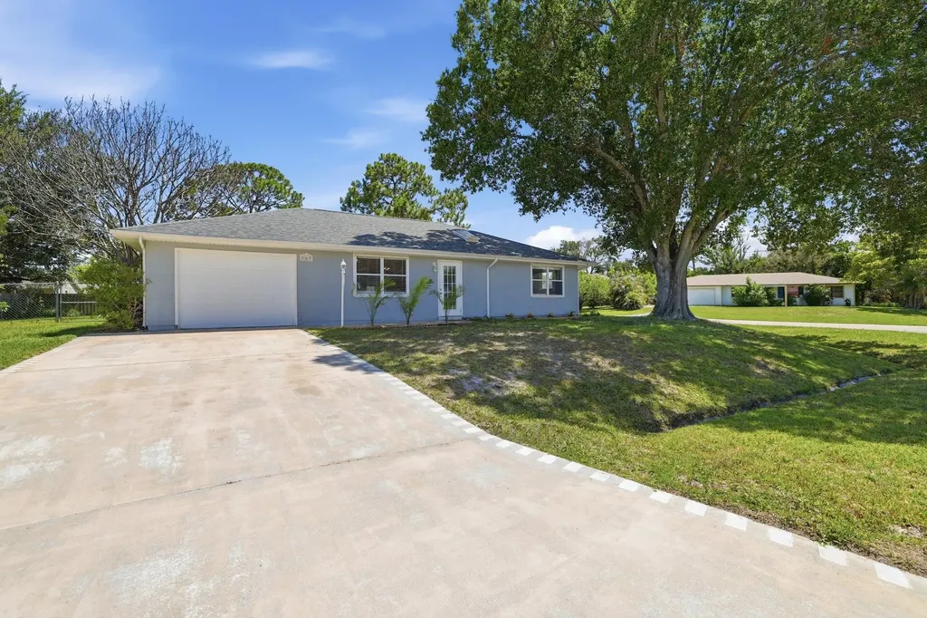 580 SW Duval Avenue Port St Lucie FL 34983