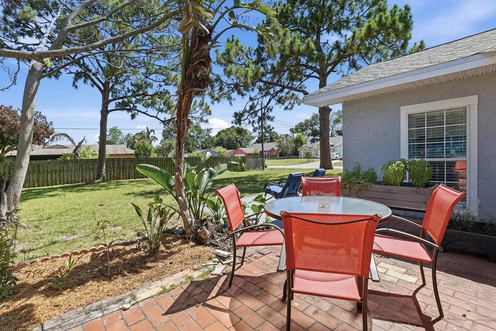 580 SW Duval Avenue Port St Lucie FL 34983