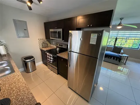 608 NE 29th Drive Wilton Manors FL 33334