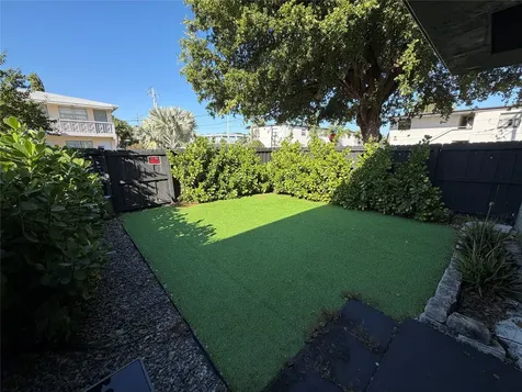 608 NE 29th Drive Wilton Manors FL 33334