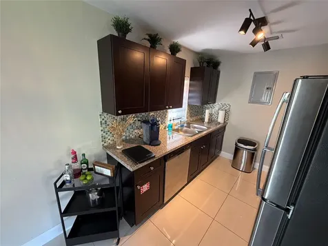 608 NE 29th Drive Wilton Manors FL 33334