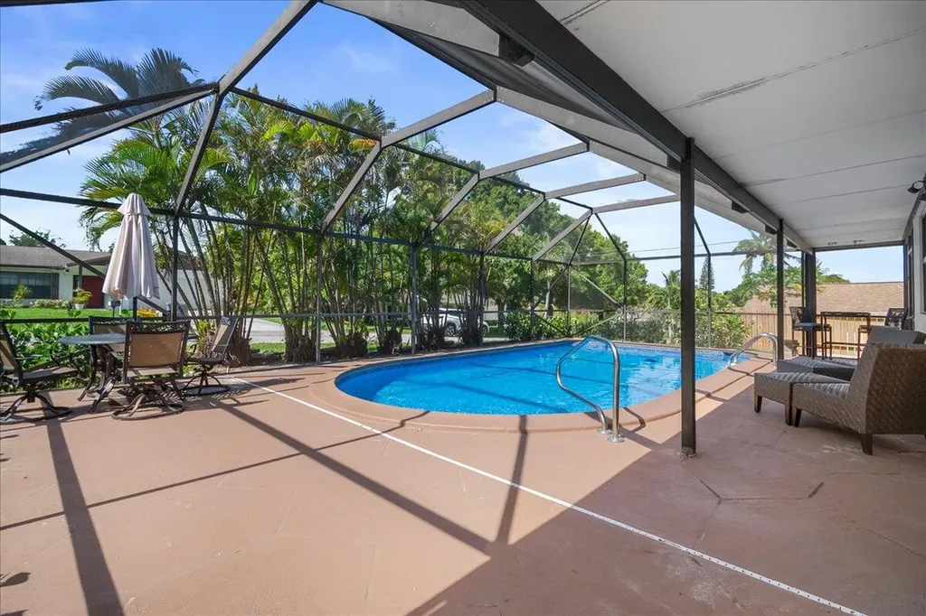 1896 71st Street S Boynton Beach FL 33426