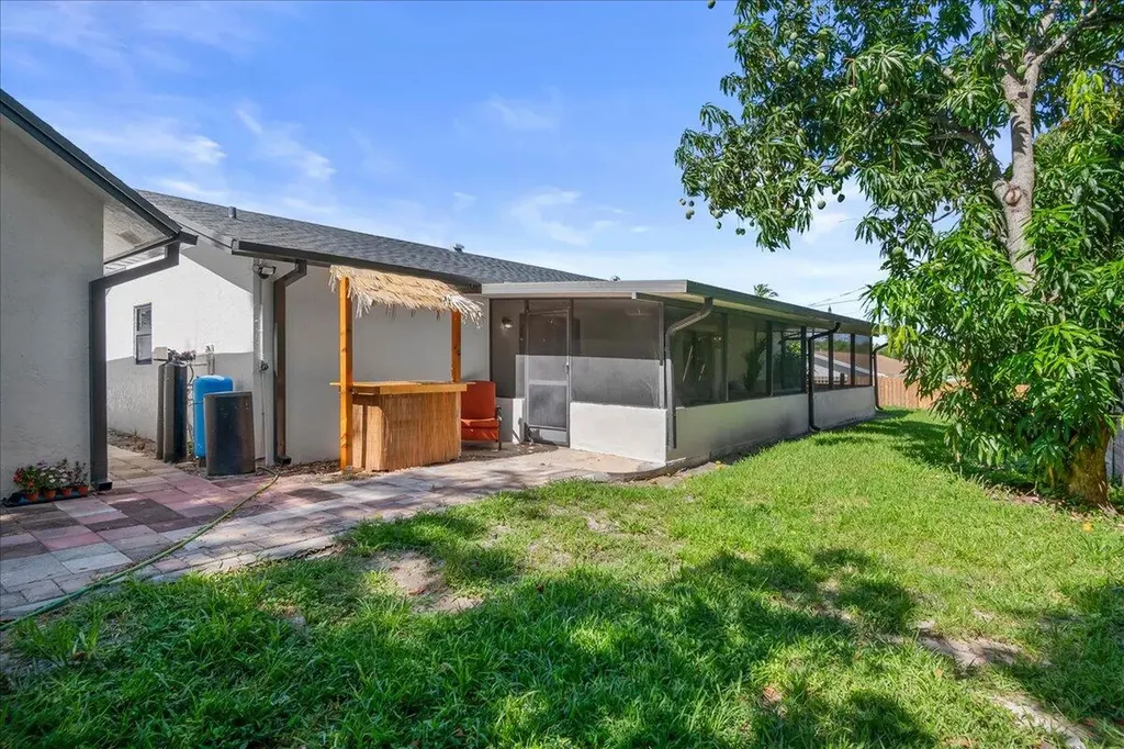 1896 71st Street S Boynton Beach FL 33426