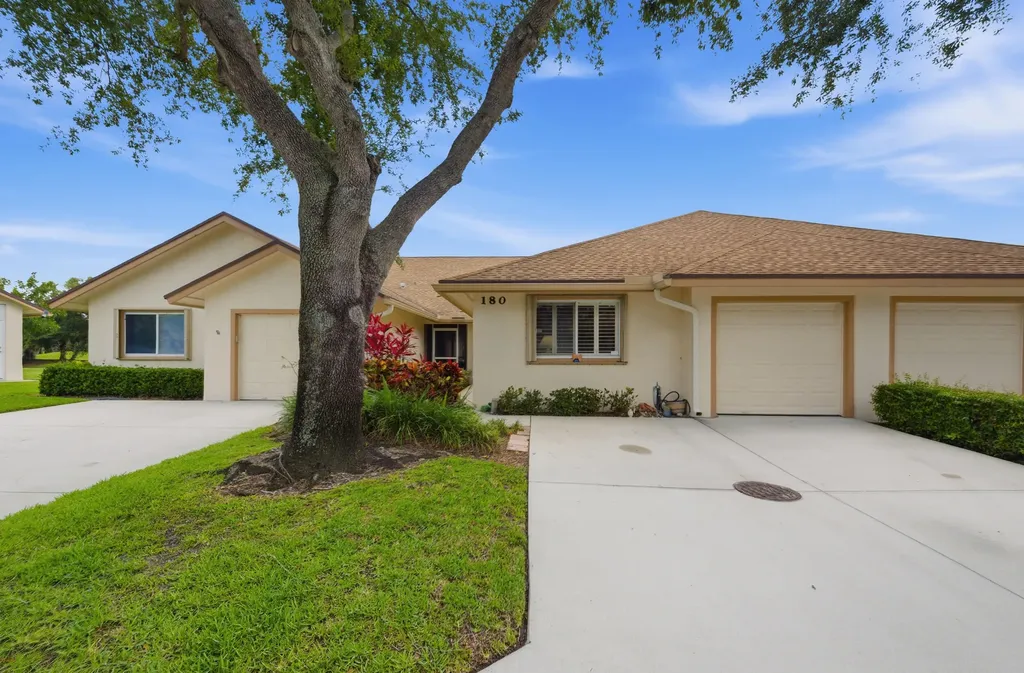 180 Par Drive Royal Palm Beach FL 33411