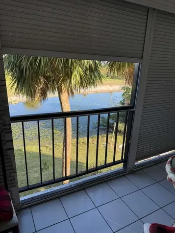 4164 Inverrary Drive Lauderhill FL 33319