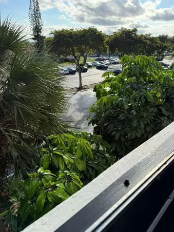 4164 Inverrary Drive Lauderhill FL 33319