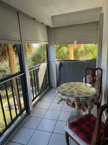 4164 Inverrary Drive Lauderhill FL 33319