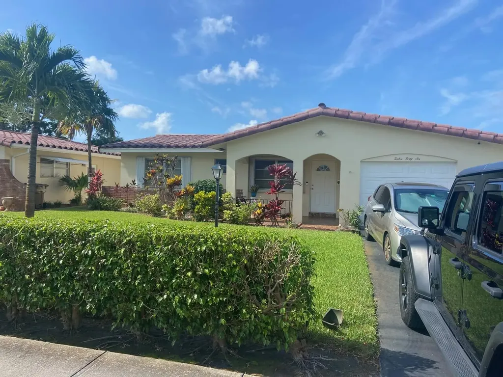 1246 NW 45th Street Deerfield Beach FL 33064