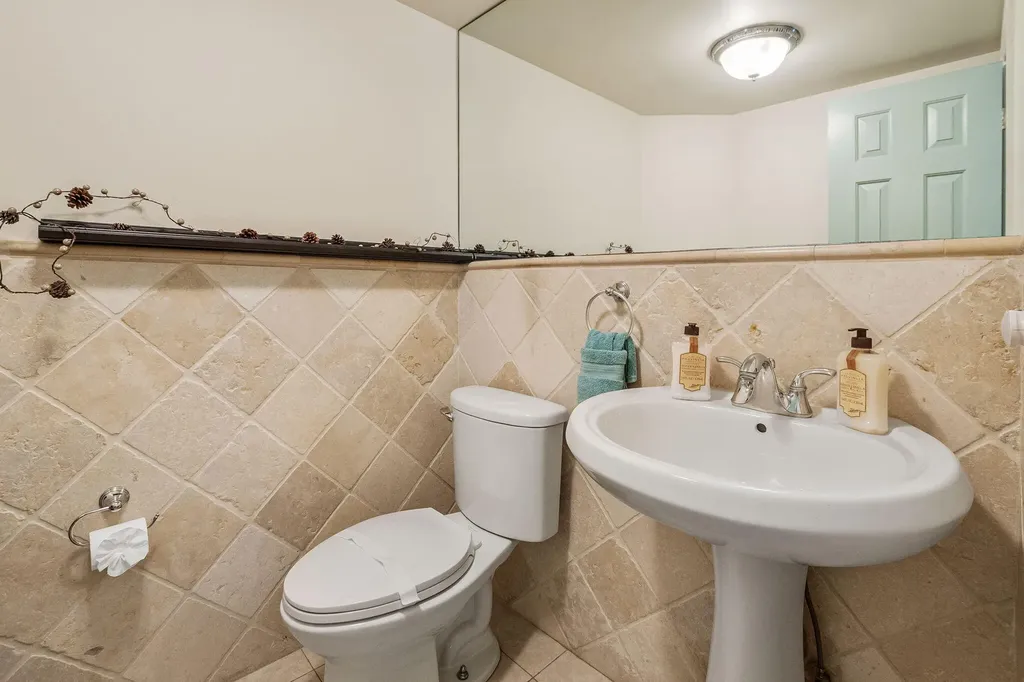4850 NE 25th Avenue Fort Lauderdale FL 33308