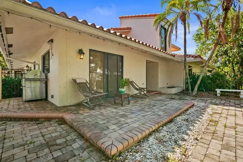 4850 NE 25th Avenue Fort Lauderdale FL 33308
