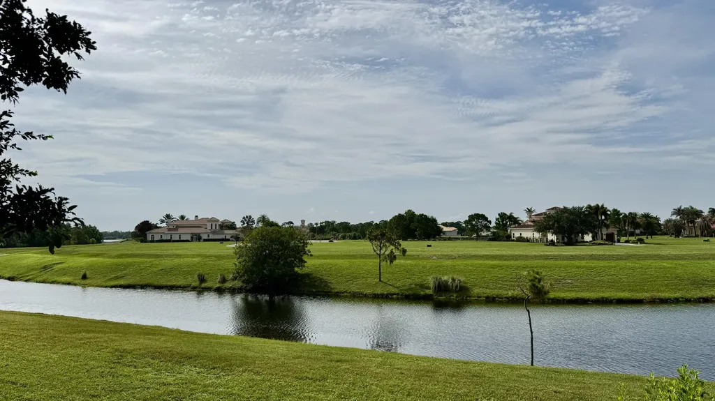 117 SE Via Marbella Port St Lucie FL 34984