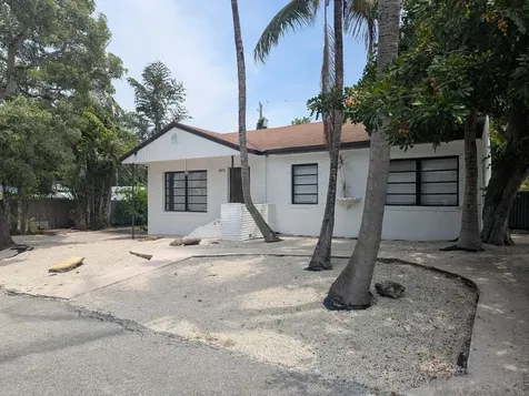 1875 Ridge Road Juno Beach FL 33408
