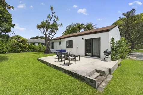 1875 Ridge Road Juno Beach FL 33408