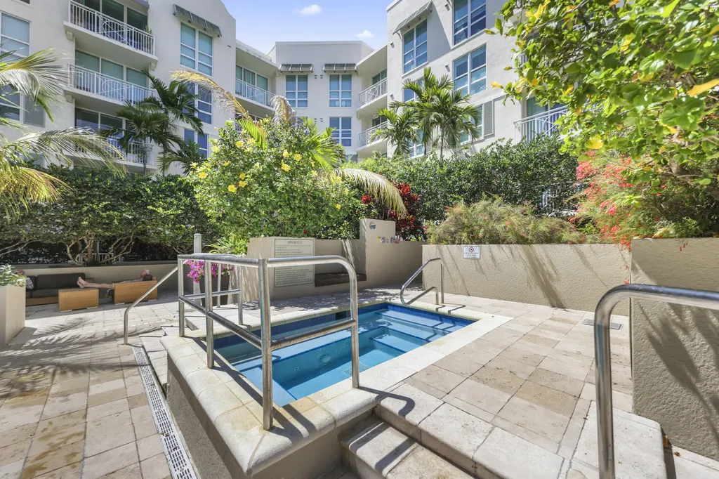 480 Hibiscus Street West Palm Beach FL 33401