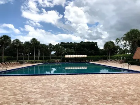 910 9th Way West Palm Beach FL 33407