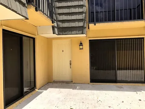 910 9th Way West Palm Beach FL 33407