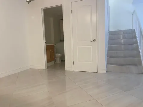 910 9th Way West Palm Beach FL 33407