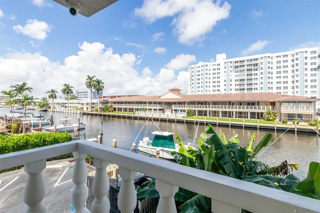 2881 NE 32nd Street Fort Lauderdale FL 33306
