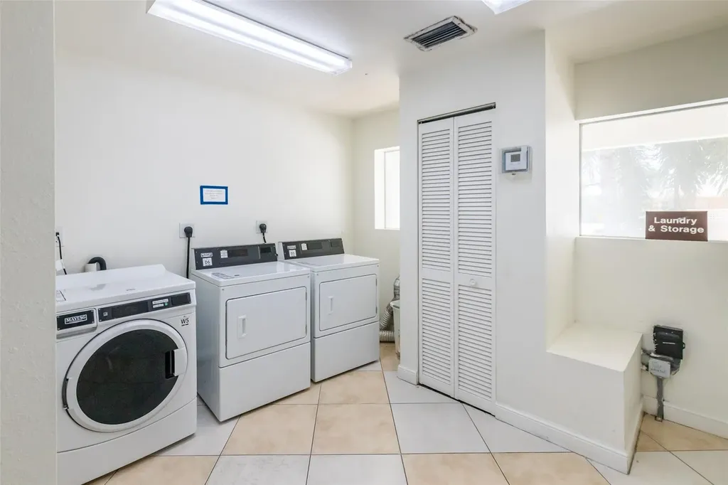 2881 NE 32nd Street Fort Lauderdale FL 33306