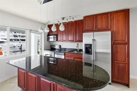 2881 NE 32nd Street Fort Lauderdale FL 33306