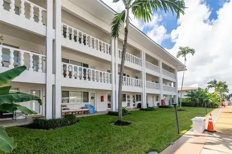 2881 NE 32nd Street Fort Lauderdale FL 33306