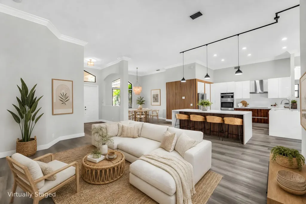 5718 NW 50th Drive Coral Springs FL 33067