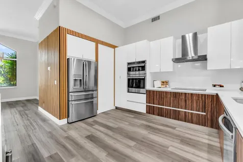5718 NW 50th Drive Coral Springs FL 33067