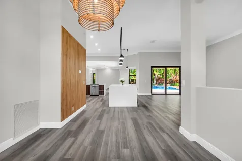 5718 NW 50th Drive Coral Springs FL 33067