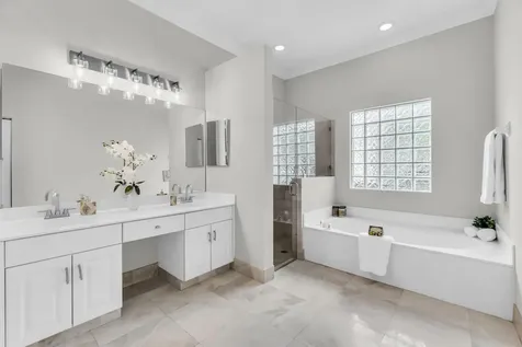 5718 NW 50th Drive Coral Springs FL 33067