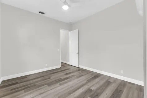 5718 NW 50th Drive Coral Springs FL 33067