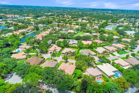 5718 NW 50th Drive Coral Springs FL 33067