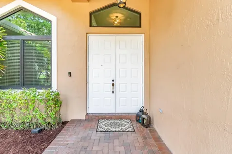 5718 NW 50th Drive Coral Springs FL 33067