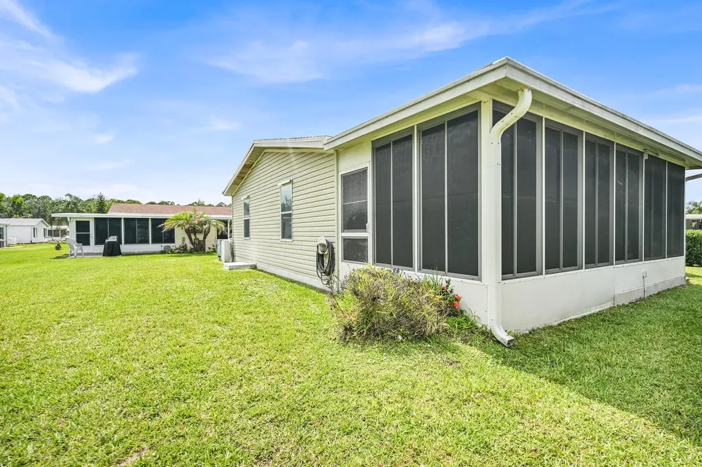 8029 Long Drive Port St Lucie FL 34952