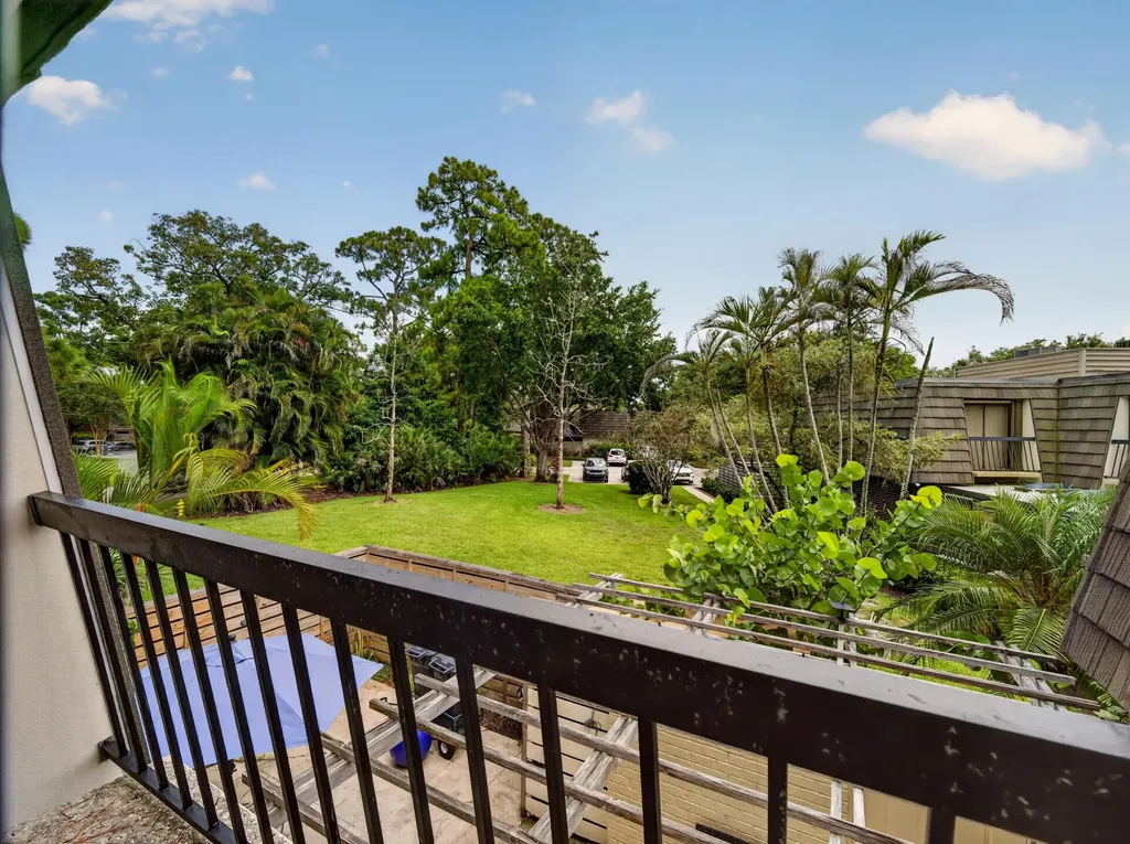 1519 15th Terrace Palm Beach Gardens FL 33418