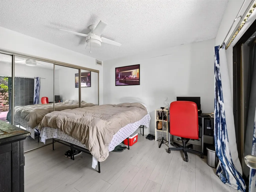 1519 15th Terrace Palm Beach Gardens FL 33418