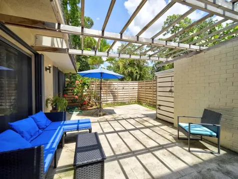 1519 15th Terrace Palm Beach Gardens FL 33418