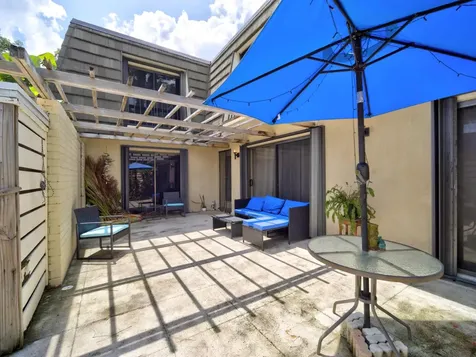 1519 15th Terrace Palm Beach Gardens FL 33418