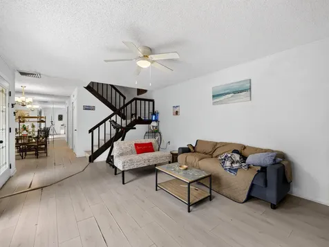 1519 15th Terrace Palm Beach Gardens FL 33418