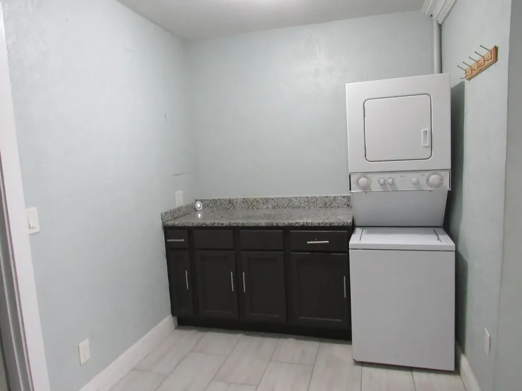4283 Cocoanut Road West Palm Beach FL 33406