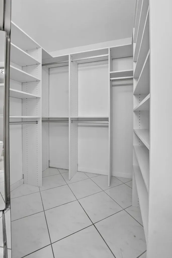 9095 Flynn Circle Boca Raton FL 33496