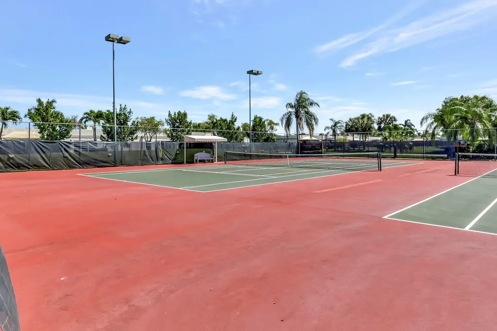 9095 Flynn Circle Boca Raton FL 33496