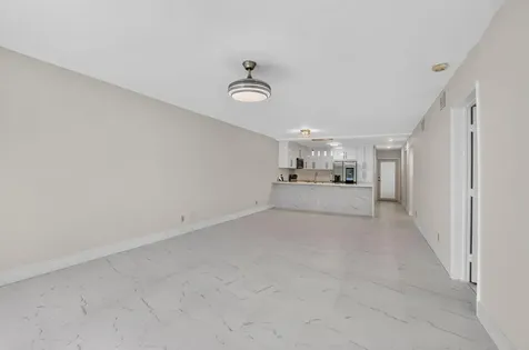 9095 Flynn Circle Boca Raton FL 33496