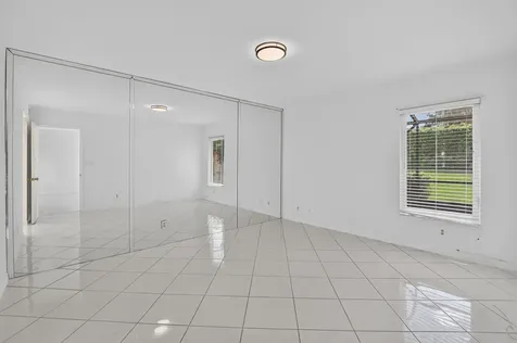9095 Flynn Circle Boca Raton FL 33496