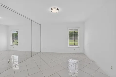 9095 Flynn Circle Boca Raton FL 33496