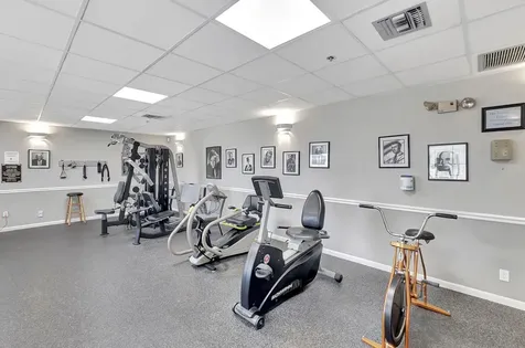 9095 Flynn Circle Boca Raton FL 33496