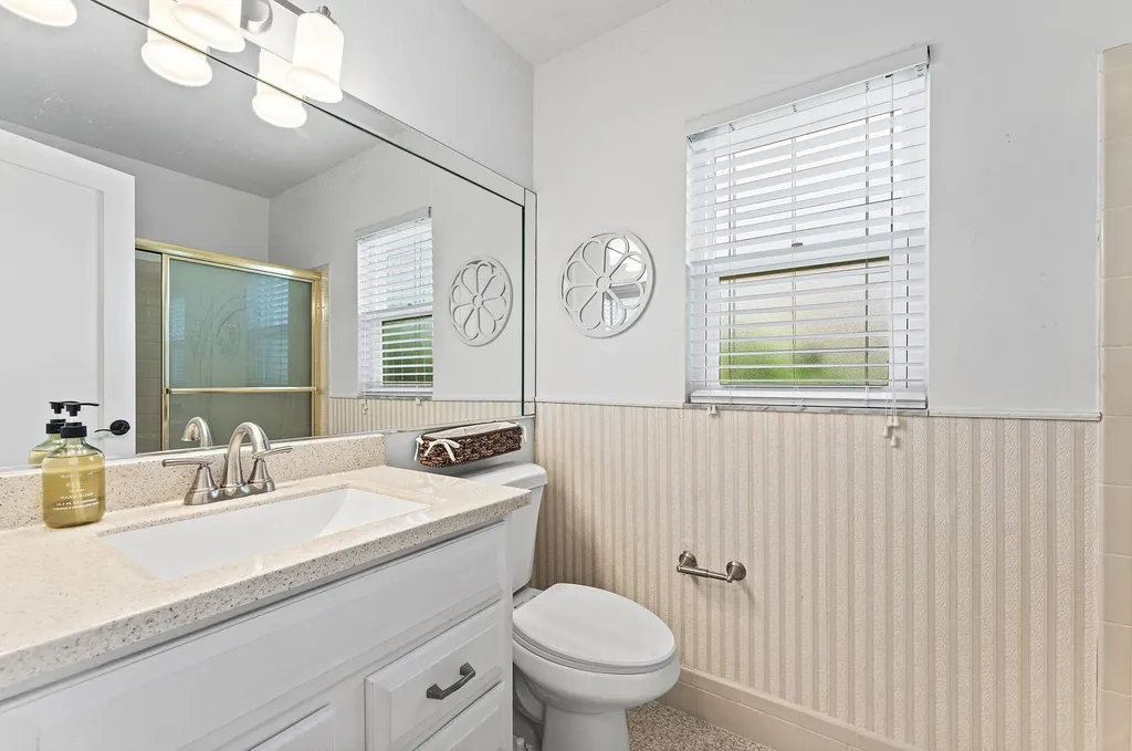 18855 Candlewick Drive Boca Raton FL 33496